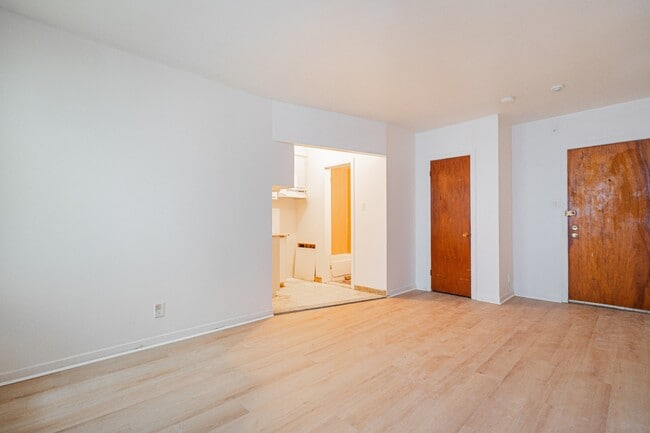 Photo du bâtiment - 6880-625e 25e Ave