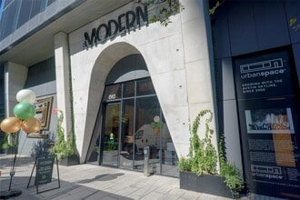 Building Photo - 610 Davis St