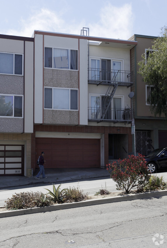 Primary Photo - 1410 Guerrero St