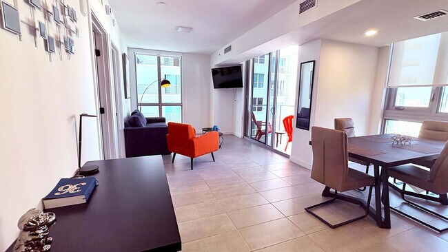 Foto del edificio - 227 NE 2nd St