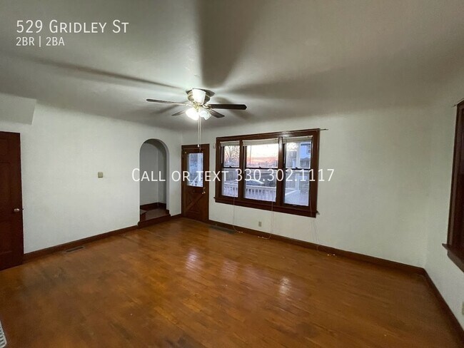 Foto del edificio - Two bedroom two bathroom home for rent