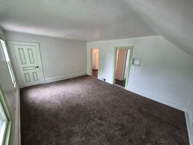 Sala de estar - 307 15th St S