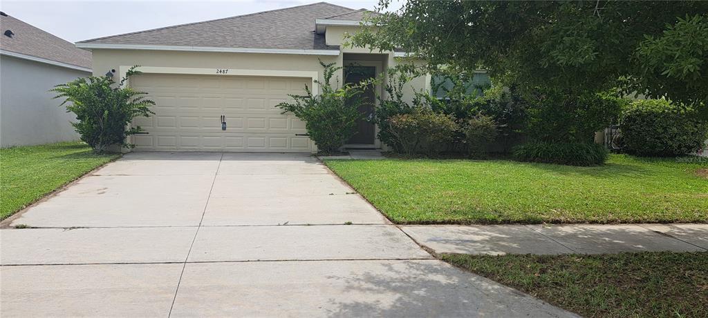 Foto del edificio - 2487 White Lilly Dr