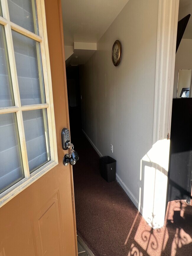 Foto del edificio - 4004 Cole Blvd SE