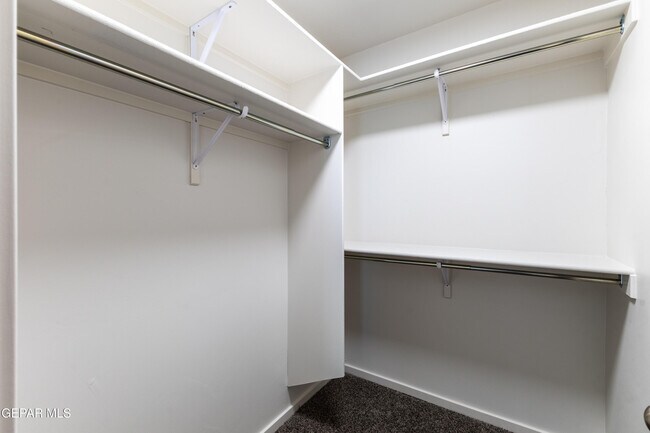 Foto del edificio - 13909 Paseo Bosque Ave