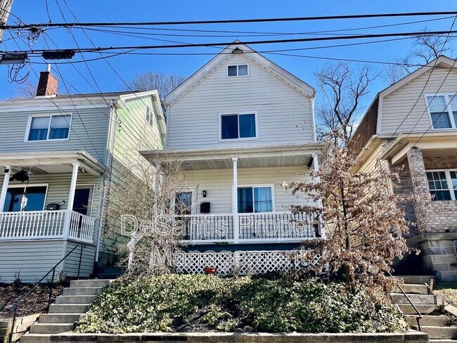 Foto del edificio - 223 Edith St