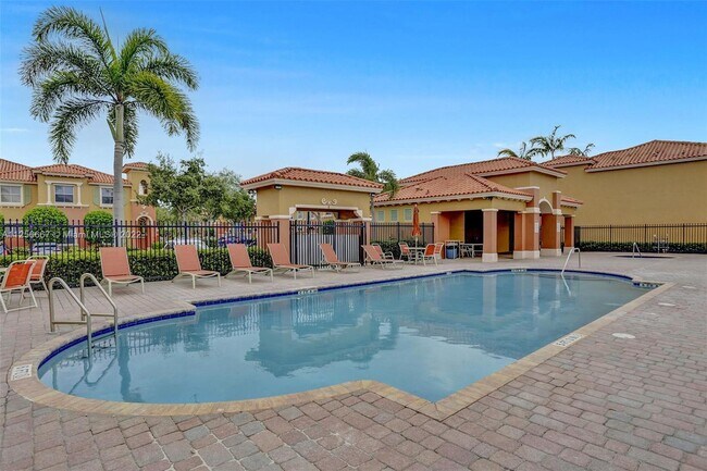 Foto del edificio - 10666 SW 7th St