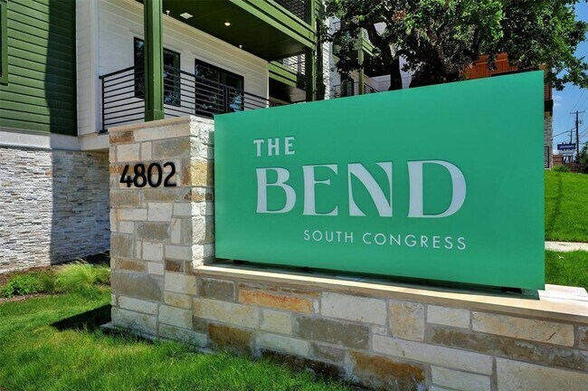 Foto del edificio - 4802 S Congress Ave