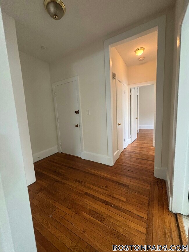 Foto del edificio - 1539 Beacon St