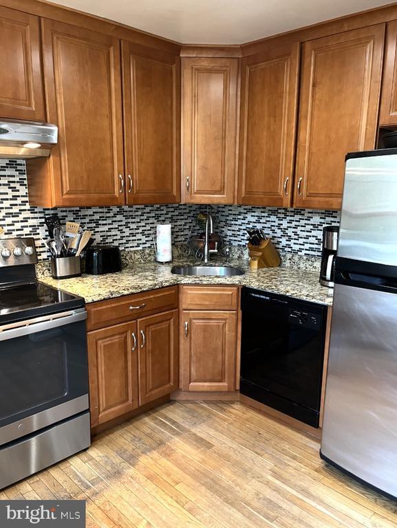 Building Photo - 10306 Mockingbird Pond Ct