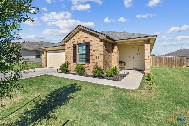 Building Photo - 5102 Karen Grn Dr
