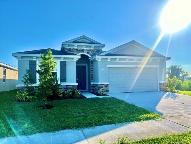 Building Photo - 32303 Rosepine Blvd