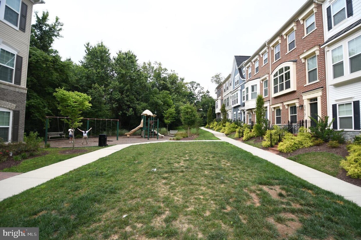 23410 Harness Point Way, Clarksburg, MD 20871 Townhome Rentals in