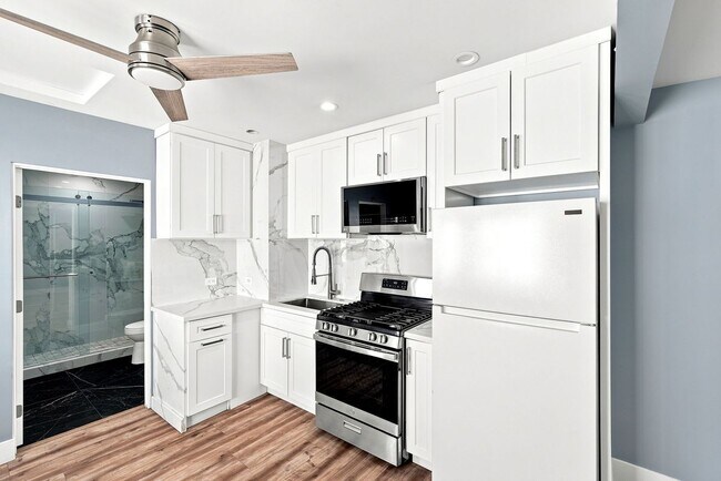 Building Photo - 14063 Herron St