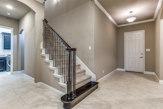 Building Photo - 1904 Brown Stone Dr