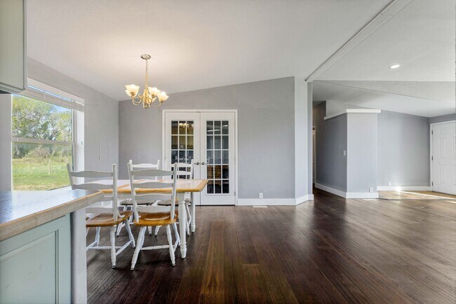Foto del edificio - Short term leases available: 3 bed 2 bath ...