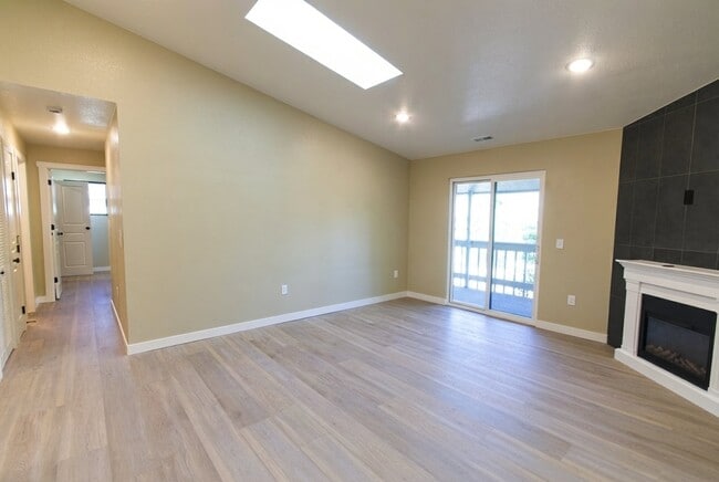 Building Photo - 8600 E Alameda Ave