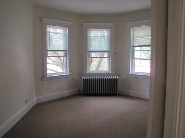 Building Photo - 37-40 98th St