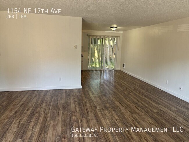 Foto del edificio - 1154 NE 17th Ave