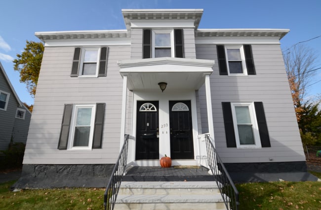 Building Photo - 250 Tremont St