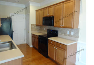 Building Photo - 105 Forsythia Dr