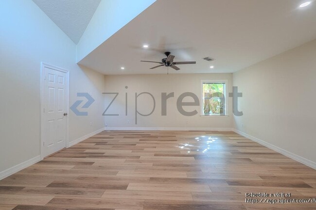 Foto del edificio - 4031 Leeshire Dr