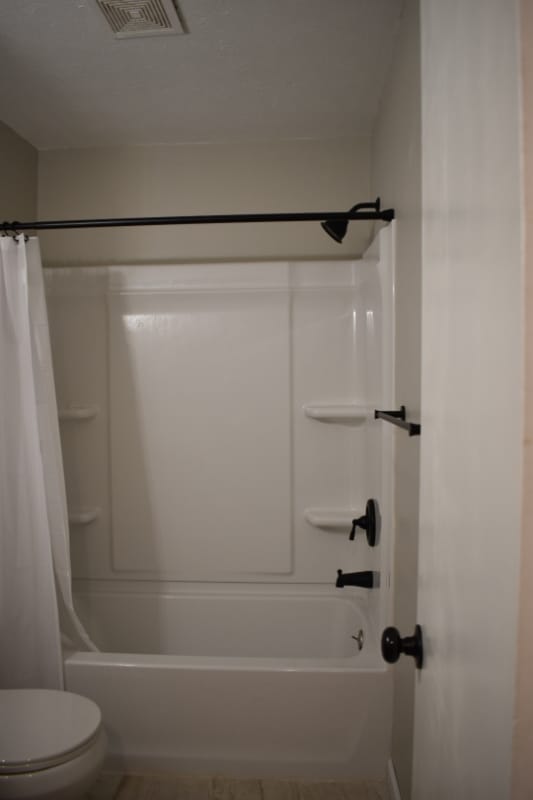 Building Photo - 38365 North Ln