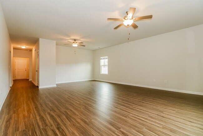Foto del edificio - Call this Beauty Your Home in Myrtle Beach!