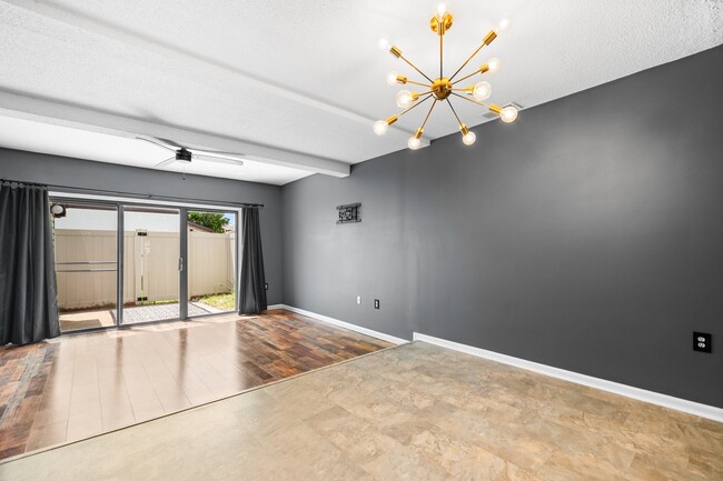 Building Photo - 1012 Possum Trot Rd