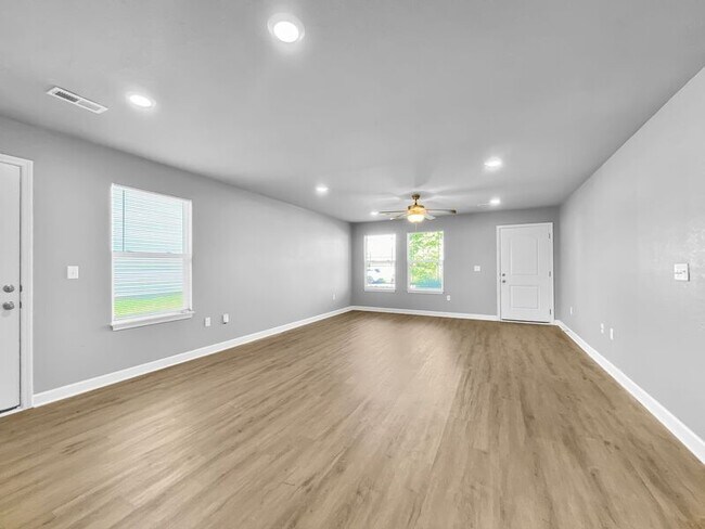 Foto del edificio - 8214 SW 1st St