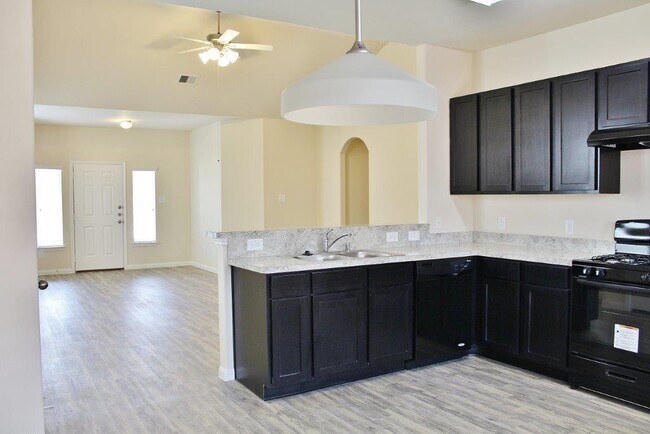 Foto del edificio - 9726 Floria Ct