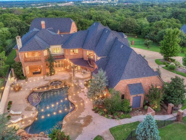 Building Photo - 11600 Mill Hollow Ct