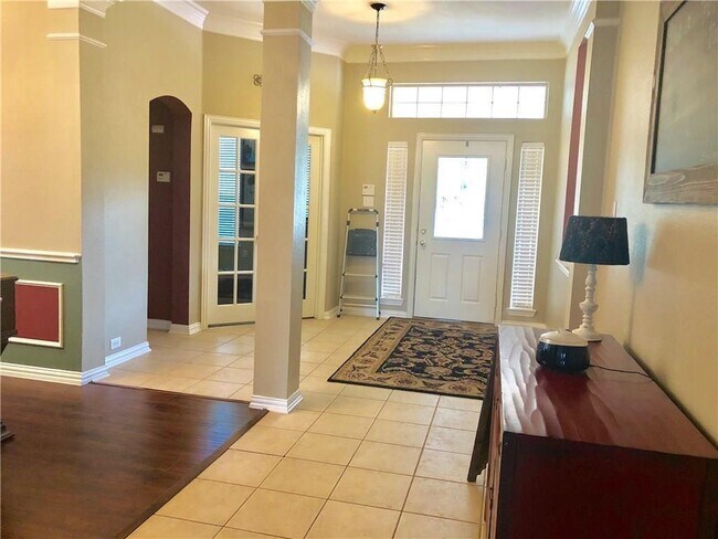 Foto del edificio - 750 Bradford St