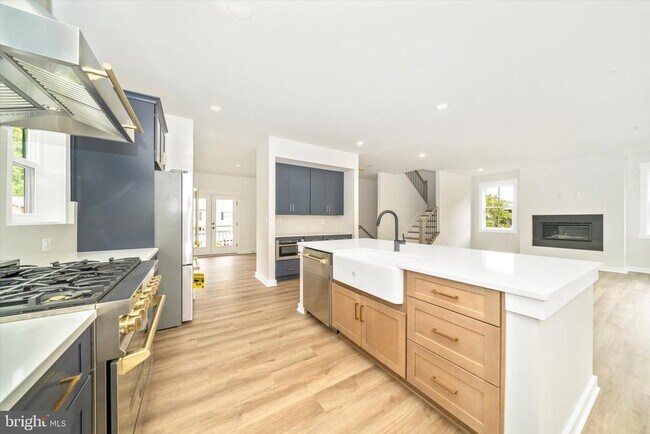 Foto del edificio - 801 Cedar Ave