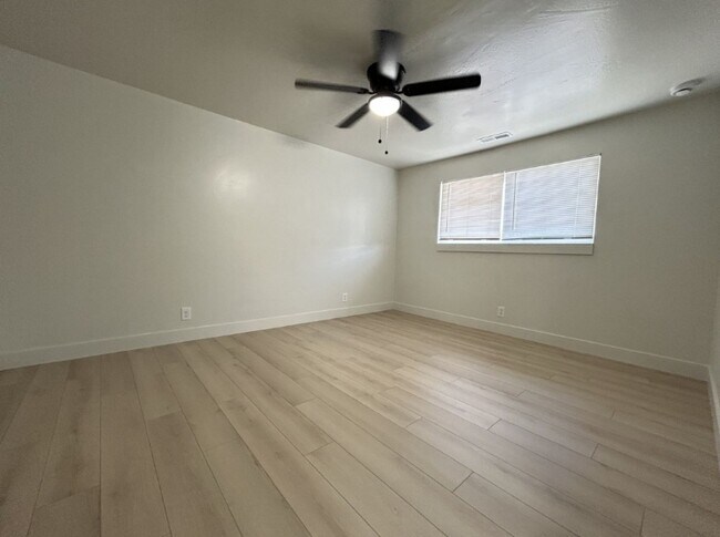 Building Photo - 1801 Parkway Blvd