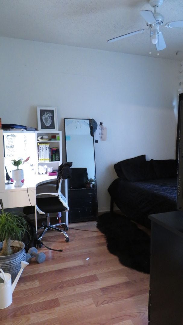 Building Photo - ROBBINS PLACE 202