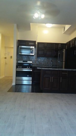 Foto del edificio - 8787 171st St