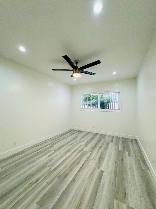 Building Photo - 4143 Palmwood Dr