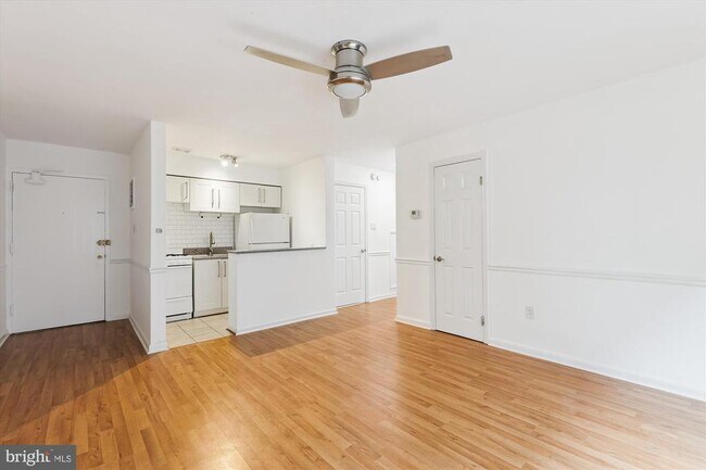 Foto del edificio - 513 12th St NE