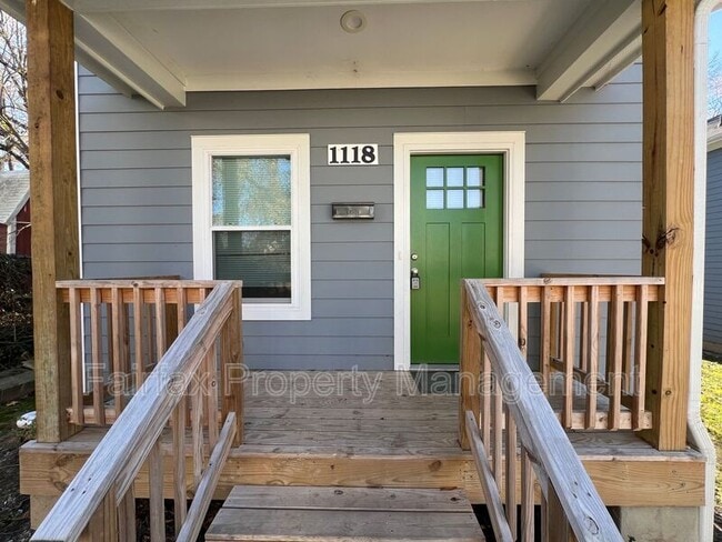 Photo - 1118 Eva St House