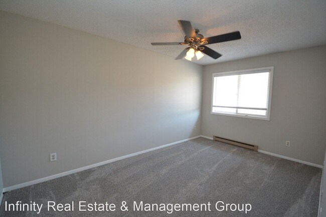 Foto del edificio - 2 br, 1 bath House - 2604 4th Ave NE # 13