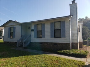 Building Photo - 8026 Strawberry Point Dr