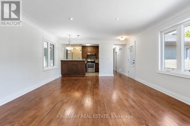 Building Photo - 236 Woodale Ave