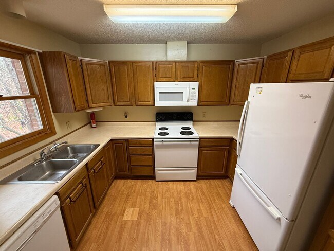 Building Photo - Beautiful Lot in Waxhow