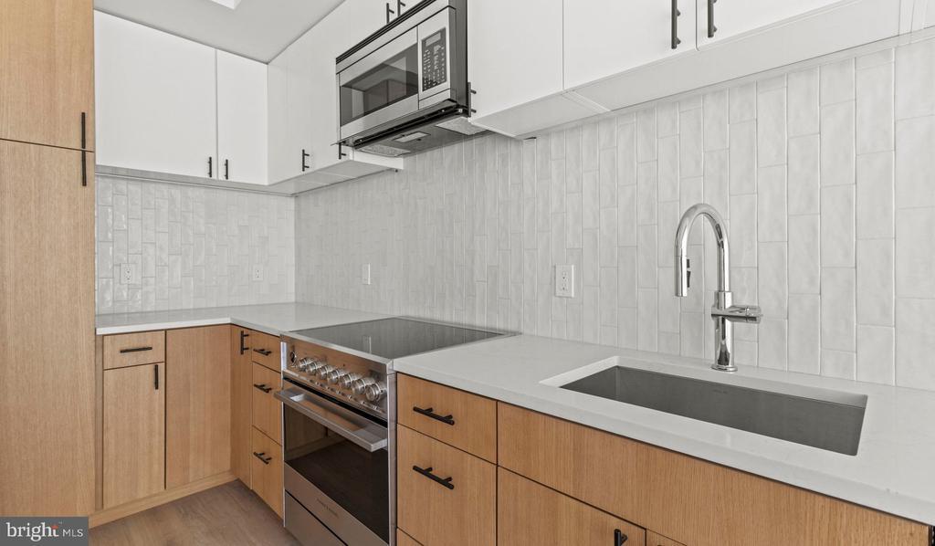 Foto principal - 10511 Strathmore Hall St