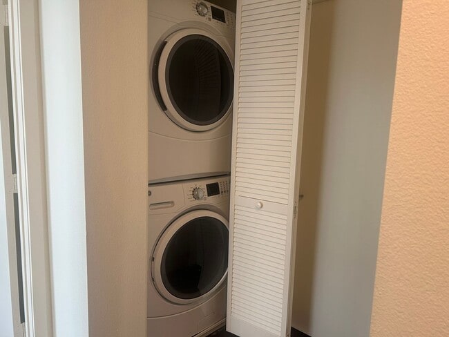 Interior Photo - Mission Lofts