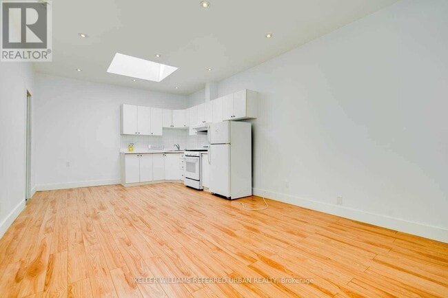 Building Photo - 58 Bellevue Ave