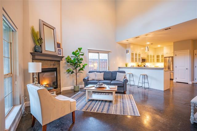 Foto principal - 4613 El Campo Ave