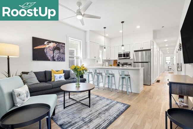 Building Photo - Furnished Bedroom with Private Bath in South Boston