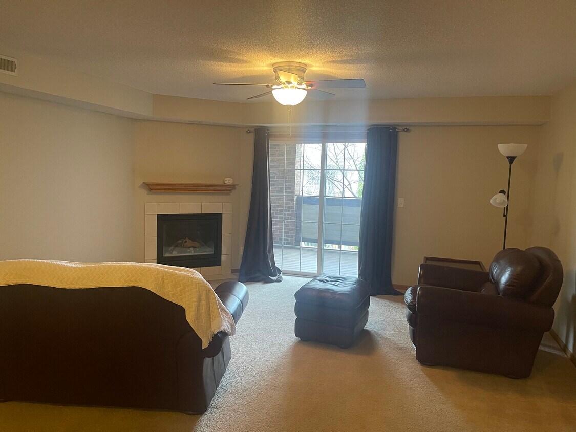 2580 Cascade Ln Unit 2580, Iowa City, IA 52246 Condo for Rent in Iowa City, IA